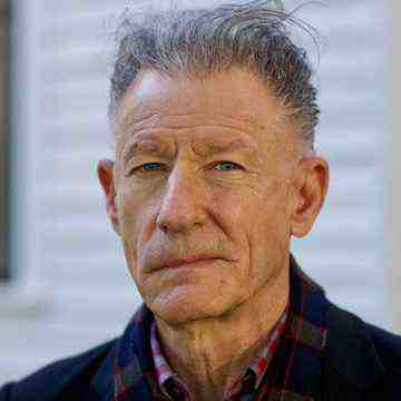 Lyle Lovett